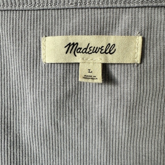 Madewell Cropped T-Shirt Size  Large - Picture 2 of 5